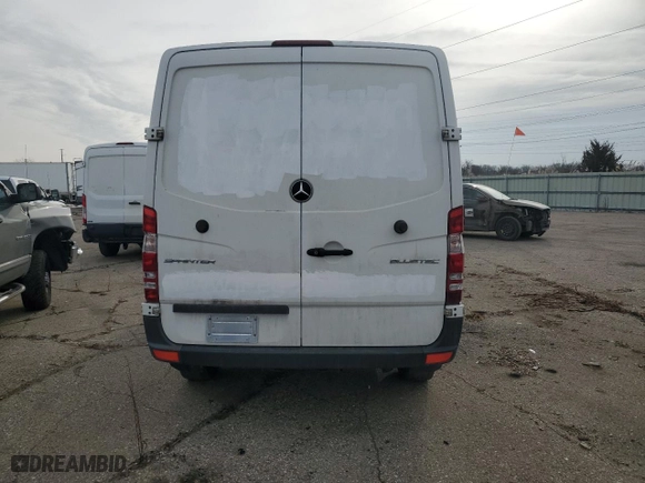 2014 Mercedes-Benz Sprinter Cargo Vans with VIN WD3PE7CC3E5834850, listed as a Copart auction lot 43132345 with 0 mi miles and Clean Title. Bid and sale history available at carsss.com. Image 6.