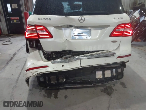 2013 Mercedes-Benz M 550 with VIN 4JGDA7DB3DA165765, listed as a IAAI auction lot 42323988 with 96,344 mi miles and . Bid and sale history available at DreamBid. Image 6.