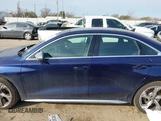 2023 Audi S3 z VIN WAUG3DGY2PA025296, wystawiony jako IAAI lot #41577516 z przebiegiem 23 233 mil mil oraz . Historia ofert i sprzedaży dostępna na DreamBid. Obrazek 14.
