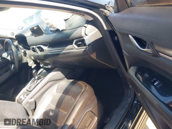 2019 Mazda CX-5 Grand Touring with VIN JM3KFBDM2K0564047, listed as a IAAI auction lot 42000455 with 152,590 mi miles and . Bid and sale history available at carsss.com. Image 5.