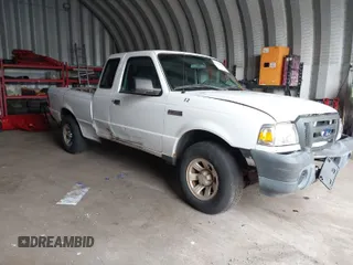 2009 Ford Ranger XL with VIN 1FTZR15E79PA44573, listed as a IAAI auction lot 41997025 with 45,141 mi miles. Bid and sale history available at carsss.com. Image 1.