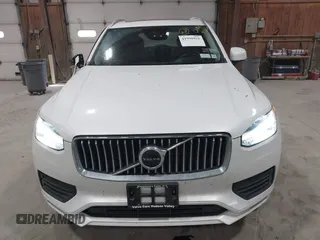 2020 Volvo XC90 Momentum with VIN YV4102PK4L1531480, listed as a IAAI auction lot 41990921 with 68,989 mi miles. Bid and sale history available at carsss.com. Image 12.
