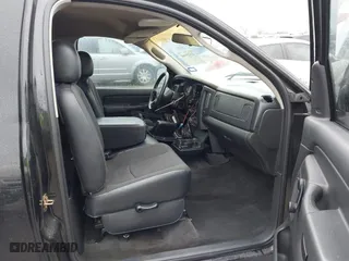 2003 Dodge Ram 1500 ST with VIN 1D7HA16K13J506634, listed as a IAAI auction lot 41529060 with 165,898 mi miles. Bid and sale history available at carsss.com. Image 5.