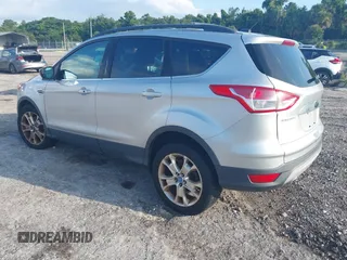 2013 Ford Escape SEL z VIN 1FMCU9HX8DUC26143, wystawiony jako IAAI lot #42815698 z przebiegiem 255 242 mil mil oraz . Historia ofert i sprzedaży dostępna na DreamBid. Obrazek 3.