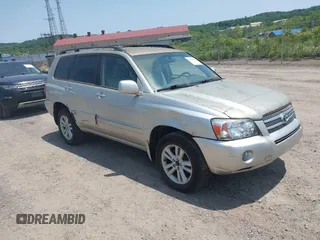 2006 Toyota Highlander z VIN JTEEW21A660005344, wystawiony jako IAAI lot #42394157 z przebiegiem 109 704 mil mil oraz . Historia ofert i sprzedaży dostępna na DreamBid. Obrazek 1.