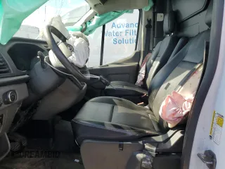 2022 Ford Transit Cargo с VIN 1FTBR1C86NKA35336, выставлен на аукционе Copart как лот 70274734 с пробегом 113 110 миль миль и Списание • Salvage title. История ставок и продаж доступна на DreamBid. Изображение 7.