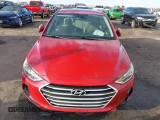 2018 Hyundai Elantra SEL z VIN 5NPD84LF1JH256573, wystawiony jako IAAI lot #41637578 z przebiegiem 95 863 mil mil oraz . Historia ofert i sprzedaży dostępna na DreamBid. Obrazek 6.