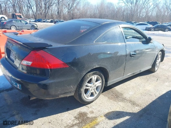2006 Honda Accord Cpe LX with VIN 1HGCM72386A010281, listed as a IAAI auction lot 41343557 with 199,706 mi miles. Bid and sale history available at carsss.com. Image 4.