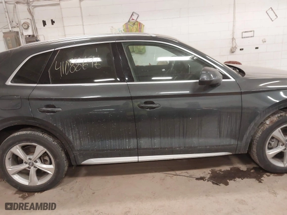 2020 Audi Q5 Premium Plus with VIN WA1BNAFY0L2013198, listed as a IAAI auction lot 41088696 with 71,334 mi miles. Bid and sale history available at carsss.com. Image 13.