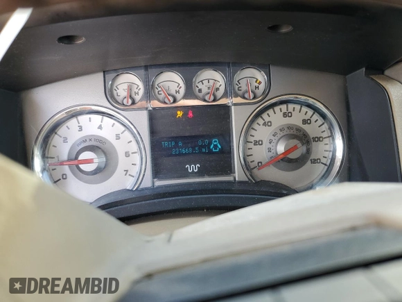 2009 Ford F-150 XL z VIN 1FTPW14V19KB83614, wystawiony jako Copart lot #56983975 z przebiegiem 231 668 mil mil oraz Szkoda całkowita • Salvage title. Historia ofert i sprzedaży dostępna na DreamBid. Obrazek 9.