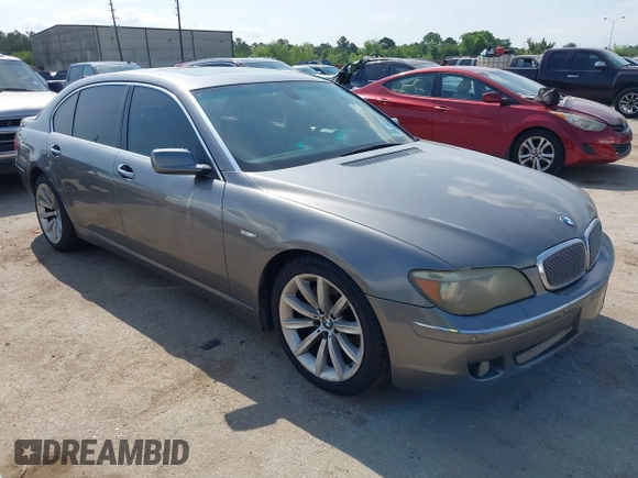 2008 BMW 7 Series 750Li with VIN WBAHN83568DT78271, listed as a IAAI auction lot 42048031 with 160,065 mi miles and . Bid and sale history available at carsss.com. Image 1.