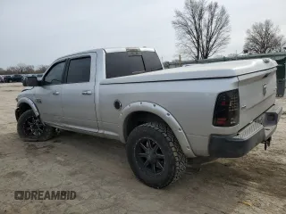 2011 Ram 2500 SLT with VIN 3D7UT2CL5BG593286, listed as a Copart auction lot 45127025 with 209,070 mi miles and Salvage Title. Bid and sale history available at carsss.com. Image 2.