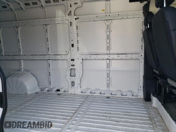 2025 Ram ProMaster Cargo Tradesman with VIN 3C6MRVJG9SE517735, listed as a Copart auction lot 51207475 with 9,208 mi miles and Clean Title. Bid and sale history available at DreamBid. Image 11.