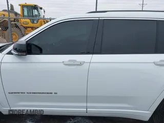2022 Jeep Grand Cherokee Overland с VIN 1C4RJJDG9N8517470, выставлен на аукционе IAAI как лот 41618934 с пробегом 64 580 миль миль и . История ставок и продаж доступна на DreamBid. Изображение 14.