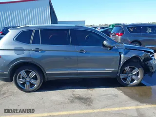 2021 Volkswagen Tiguan SE with VIN 3VV2B7AX2MM001713, listed as a IAAI auction lot 41357396 with 81,872 mi miles. Bid and sale history available at carsss.com. Image 13.