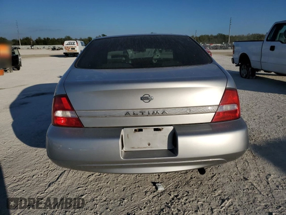 2001 Nissan Altima GXE with VIN 1N4DL01D21C165046, listed as a Copart auction lot 81757714 with 138,396 mi miles and Salvage Title. Bid and sale history available at carsss.com. Image 6.
