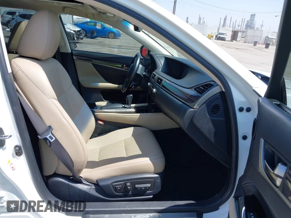 2016 Lexus GS 350 with VIN JTHBZ1BL1GA003200, listed as a IAAI auction lot 42392550 with 88,073 mi miles and . Bid and sale history available at DreamBid. Image 5.