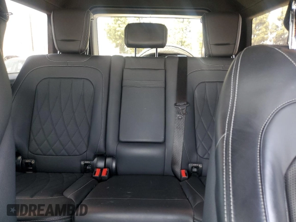 2021 Mercedes-Benz G 63 AMG z VIN W1NYC7HJ4MX366193, wystawiony jako Copart lot #54274335 z przebiegiem 27 747 mil mil oraz Szkoda całkowita • Salvage title. Historia ofert i sprzedaży dostępna na DreamBid. Obrazek 10.