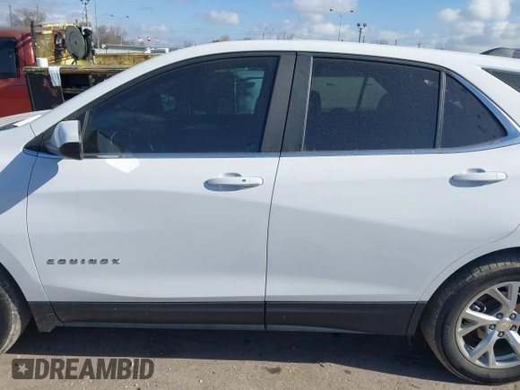 2021 Chevrolet Equinox LT with VIN 3GNAXKEV1ML351581, listed as a IAAI auction lot 41764202 with 71,547 mi miles and . Bid and sale history available at DreamBid. Image 14.