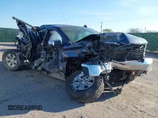 2021 Chevrolet Silverado 1500 LT z VIN 1GCUYDED2MZ426948, wystawiony jako IAAI lot #39038666 z przebiegiem Nie podano mil oraz . Historia ofert i sprzedaży dostępna na DreamBid. Obrazek 1.