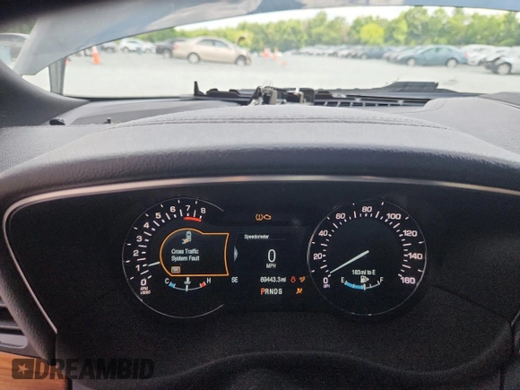 2018 Lincoln MKC Select with VIN 5LMCJ2C91JUL22052, listed as a Copart auction lot 63018505 with 69,443 mi miles and Salvage title. Bid and sale history available at DreamBid. Image 9.