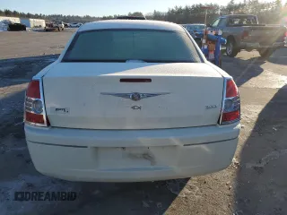 2009 Chrysler 300 LX with VIN 2C3KA43D89H539684, listed as a Copart auction lot 41662945 with 105,732 mi miles and Salvage Title. Bid and sale history available at carsss.com. Image 6.