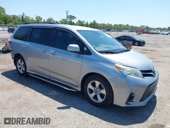 2018 Toyota Sienna LE Auto Access Seat with VIN 5TDKZ3DC0JS940186, listed as a IAAI auction lot 41991827 with 80,071 mi miles and . Bid and sale history available at DreamBid. Image 1.