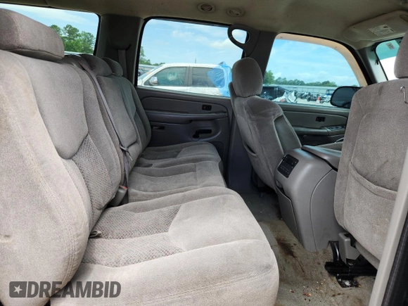 2004 Chevrolet Suburban LS с VIN 3GNEC16Z74G325942, выставлен на аукционе Copart как лот 60229585 с пробегом Не указан миль и Списание • Salvage title. История ставок и продаж доступна на DreamBid. Изображение 11.