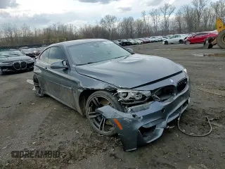 2015 BMW M4 z VIN WBS3R9C57FK329427, wystawiony jako Copart lot #53252995 z przebiegiem 94 039 mil mil oraz Szkoda całkowita • Salvage title. Historia ofert i sprzedaży dostępna na DreamBid. Obrazek 11.
