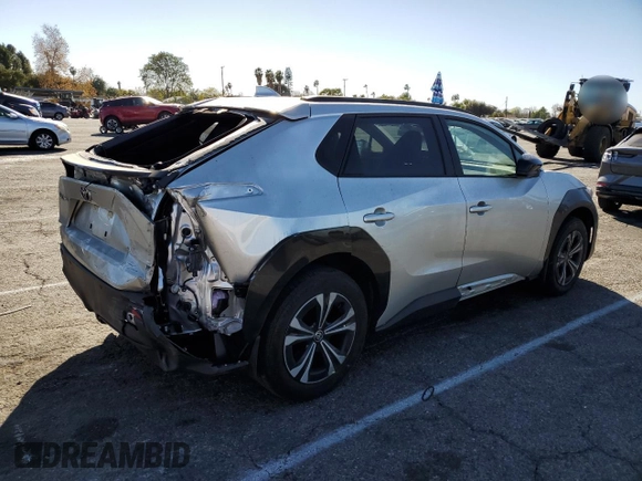 2023 Toyota bZ4X XLE z VIN JTMAAAAA8PA029197, wystawiony jako Copart lot #89393245 z przebiegiem 31 280 mil mil oraz Szkoda całkowita • Salvage title. Historia ofert i sprzedaży dostępna na DreamBid. Obrazek 3.