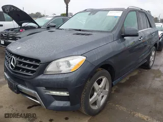 2014 Mercedes-Benz M-Class ML 350 with VIN 4JGDA5JB8EA308784, listed as a IAAI auction lot 41766044 with 80,594 mi miles. Bid and sale history available at carsss.com. Image 19.