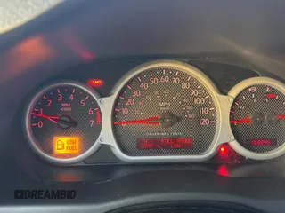 2002 Pontiac Aztek z VIN 3G7DB03E02S561022, wystawiony jako Copart lot #89014985 z przebiegiem 153 845 mil mil oraz Czysty tytuł • Clean title. Historia ofert i sprzedaży dostępna na DreamBid. Obrazek 8.