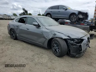 2023 BMW i4 eDrive35 z VIN WBY43AW06PFR23434, wystawiony jako Copart lot #54530055 z przebiegiem 16 920 mil mil oraz Szkody całkowita. Historia ofert i sprzedaży dostępna na DreamBid. Obrazek 4.