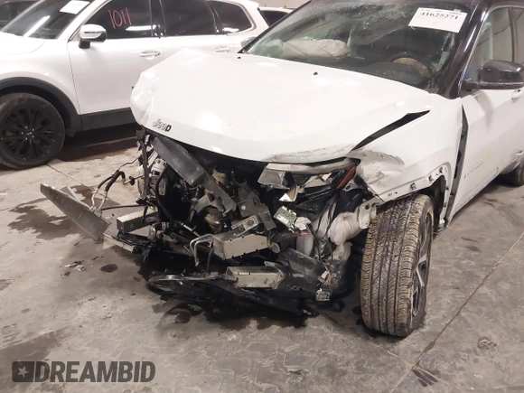 2024 Jeep Compass Limited with VIN 3C4NJDCN6RT129393, listed as a IAAI auction lot 41625271 with 12,506 mi miles and . Bid and sale history available at DreamBid. Image 6.