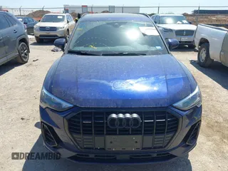 2021 Audi Q3 S line Premium with VIN WA1DECF3XM1085641, listed as a IAAI auction lot 41949213 with 71,621 mi miles and . Bid and sale history available at DreamBid. Image 12.