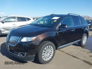 2013 Lincoln MKX with VIN 2LMDJ6JK9DBL15563, listed as a IAAI auction lot 42067838 with 38,411 mi miles. Bid and sale history available at carsss.com. Image 18.