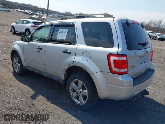 2011 Ford Escape XLT with VIN 1FMCU9DG2BKB88326, listed as a IAAI auction lot 41848202 with 173,464 mi miles and . Bid and sale history available at DreamBid. Image 3.