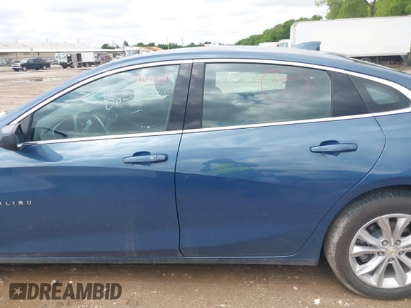 2025 Chevrolet Malibu LT with VIN 1G1ZD5ST2SF146165, listed as a IAAI auction lot 42204325 with 14,404 mi miles and . Bid and sale history available at DreamBid. Image 14.