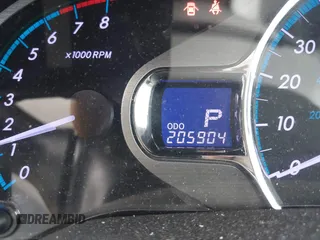 2011 Toyota Sienna XLE AAS with VIN 5TDYK3DC6BS045303, listed as a IAAI auction lot 42515203 with 205,904 mi miles and . Bid and sale history available at DreamBid. Image 15.