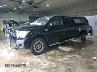 2010 Toyota Tundra 4WD Truck with VIN 5TFUY5F14AX153562, listed as a Copart auction lot 45991345 with 121,766 mi miles and Salvage Title. Bid and sale history available at carsss.com. Image 1.