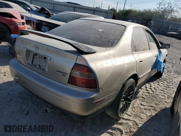 1995 Honda Accord LX with VIN JHMCD563XSC033376, listed as a Copart auction lot 73887924 with 129,069 mi miles and Salvage Title. Bid and sale history available at carsss.com. Image 3.