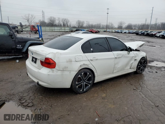 2008 BMW 3 Series 335i with VIN WBAVB77518NM05712, listed as a Copart auction lot 83946794 with 0 mi miles and Clean Title. Bid and sale history available at carsss.com. Image 3.