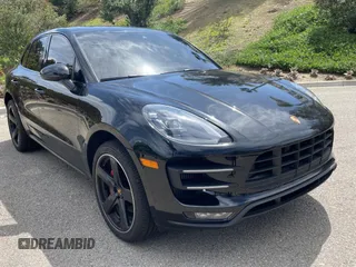 2018 Porsche Macan Turbo z VIN WP1AF2A52JLB70657, wystawiony jako Copart lot #51688145 z przebiegiem 47 299 mil mil oraz Szkoda całkowita • Salvage title. Historia ofert i sprzedaży dostępna na DreamBid. Obrazek 1.