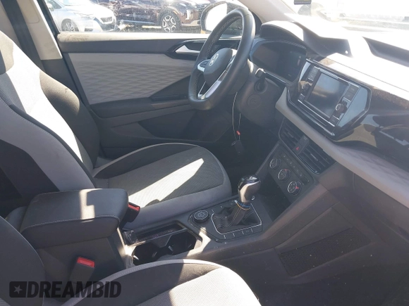 2022 Volkswagen Taos S с VIN 3VVMX7B28NM032236, выставлен на аукционе IAAI как лот 40396478 с пробегом 28 467 миль миль и . История ставок и продаж доступна на DreamBid. Изображение 5.