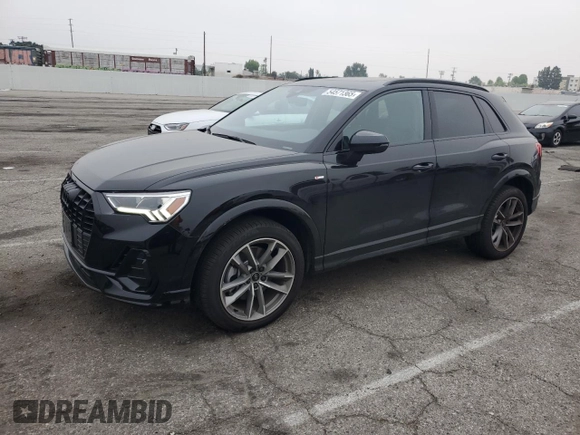 2024 Audi Q3 S line Premium z VIN WA1DECF32R1129879, wystawiony jako Copart lot #54571365 z przebiegiem 6 842 mil mil oraz Szkoda całkowita • Salvage title. Historia ofert i sprzedaży dostępna na DreamBid. Obrazek 1.
