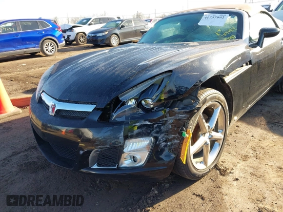 2008 Saturn Sky Red Line with VIN 1G8MG35X48Y130195, listed as a IAAI auction lot 41757992 with 103,184 mi miles. Bid and sale history available at carsss.com. Image 6.