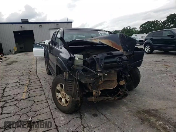 2005 Toyota Tacoma with VIN 5TEMU52N85Z007331, listed as a Copart auction lot 60466515 with 232,049 mi miles and Salvage title. Bid and sale history available at DreamBid. Image 13.