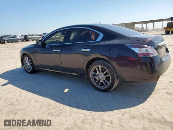 2014 Nissan Maxima S with VIN 1N4AA5AP5EC455058, listed as a Copart auction lot 61347735 with 192,500 mi miles and Clean title. Bid and sale history available at DreamBid. Image 2.