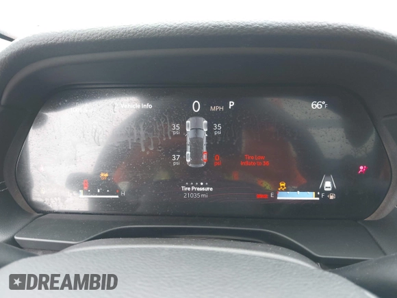 2024 Jeep Grand Cherokee Limited with VIN 1C4RJHBG5RC679868, listed as a IAAI auction lot 42409712 with 21,035 mi miles and . Bid and sale history available at DreamBid. Image 7.