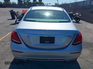 2017 Mercedes-Benz E 300 Luxury with VIN WDDZF4JB4HA078919, listed as a IAAI auction lot 42246449 with 76,873 mi miles and . Bid and sale history available at DreamBid. Image 16.